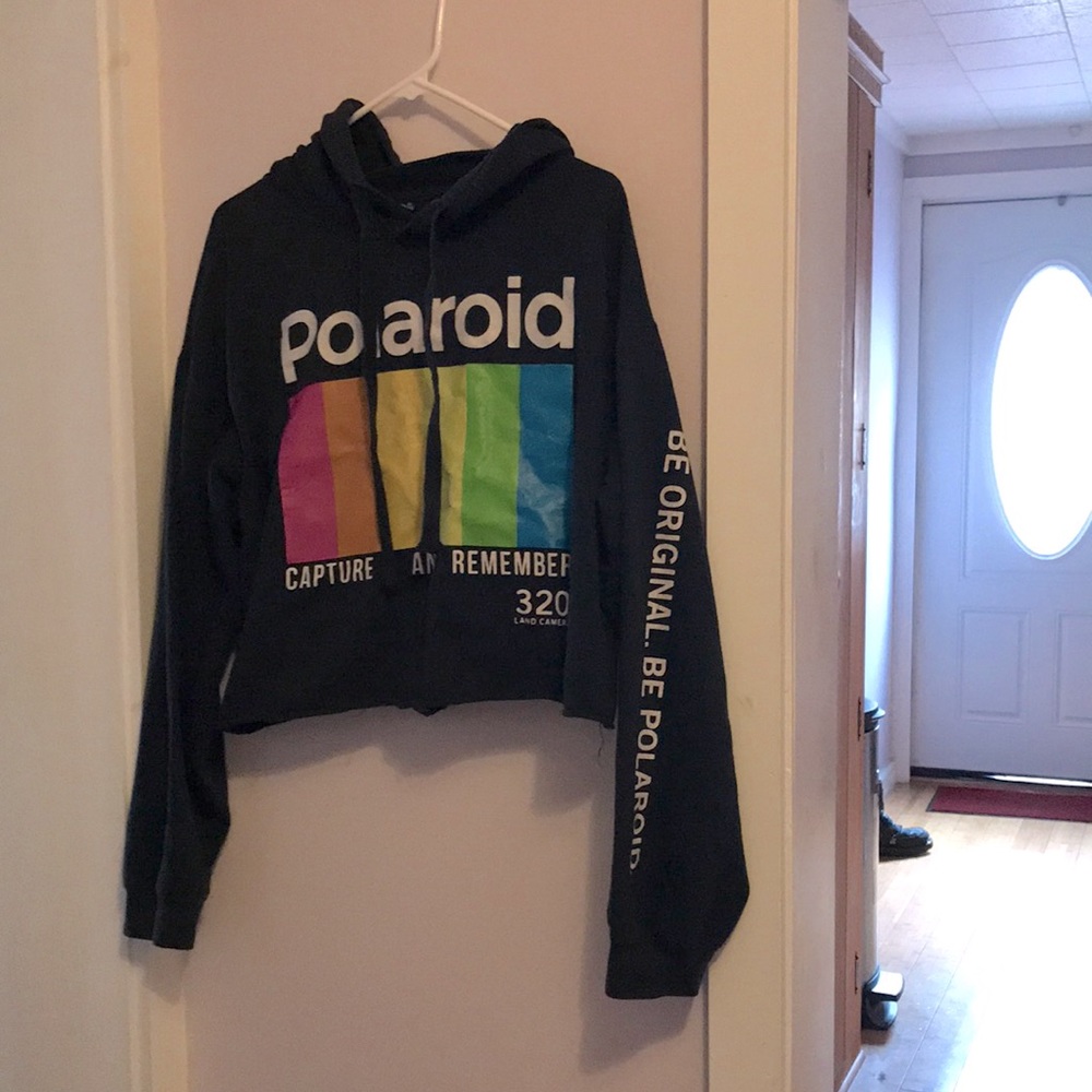 Crop to sweater